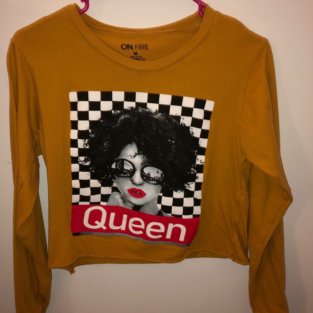 Rue 21 long sleeve tee